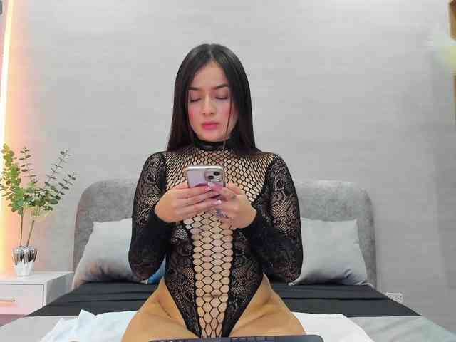 Nathaly-Blaze webcam