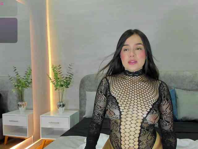 Nathaly-Blaze webcam