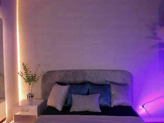 Nathaly-Blaze webcam