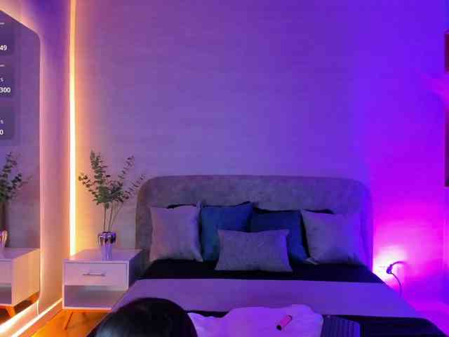 Nathaly-Blaze webcam