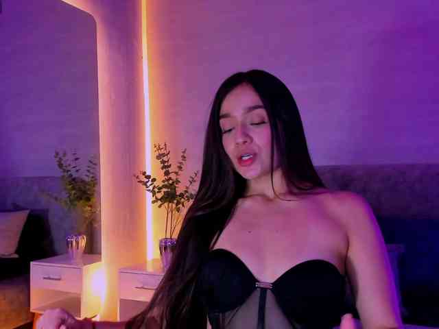 Nathaly-Blaze webcam
