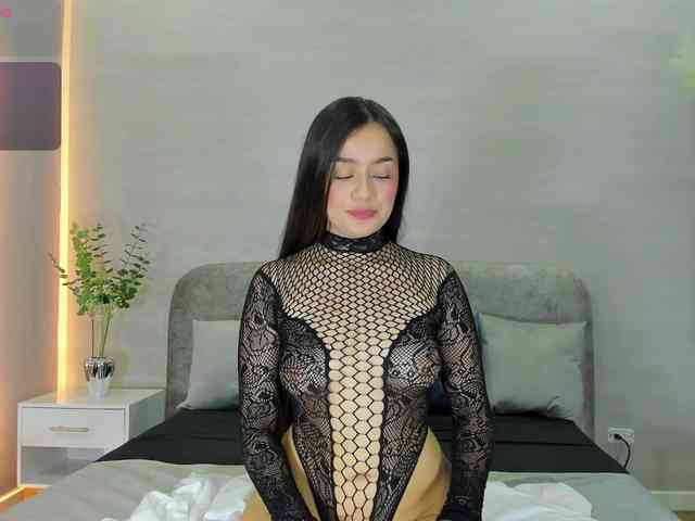Nathaly-Blaze webcam