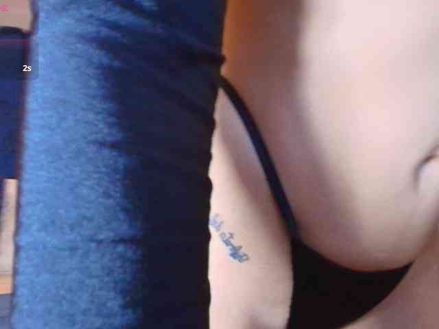 Nathaly-Blaze webcam