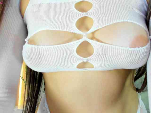 Nathaly-Blaze webcam
