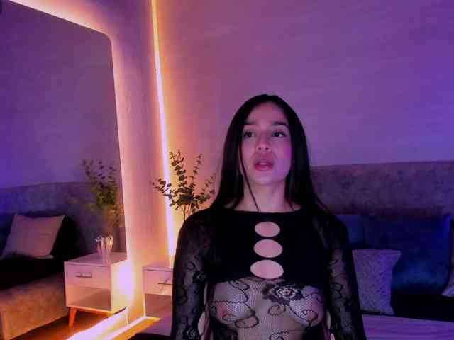 Nathaly-Blaze webcam