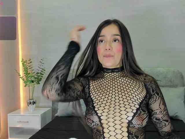 Nathaly-Blaze webcam