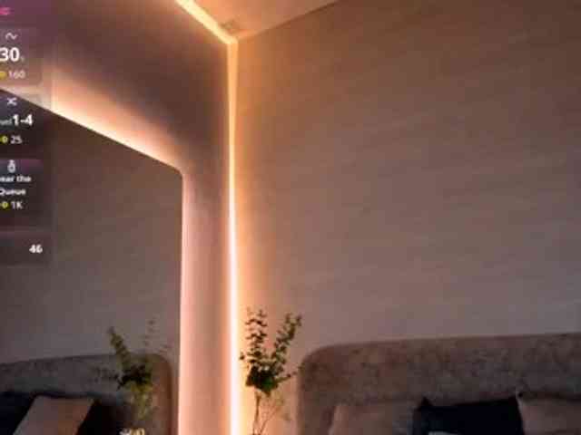 Nathaly-Blaze webcam
