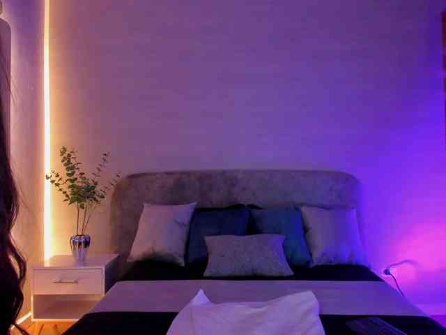 Nathaly-Blaze webcam