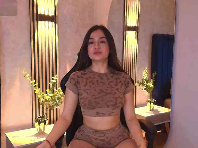 Nathaly-Blaze webcam