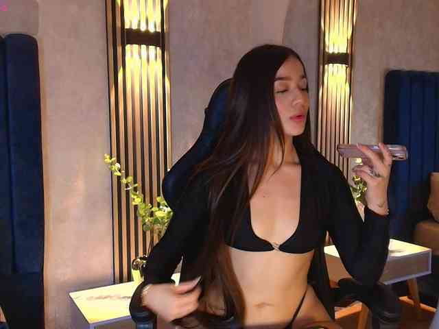 Nathaly-Blaze webcam