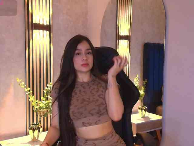 Nathaly-Blaze webcam