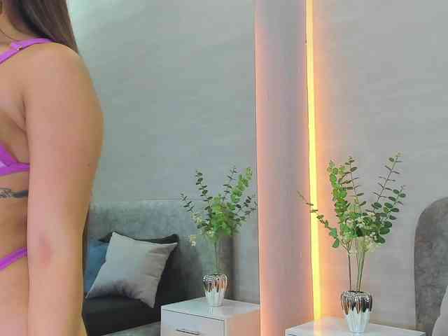 Nathaly-Blaze webcam