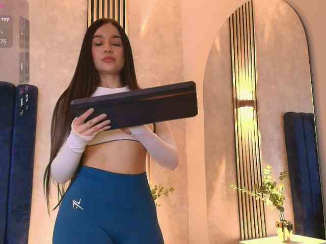 Nathaly-Blaze webcam