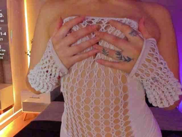 Nathaly-Blaze Live Webcam on BongaCams