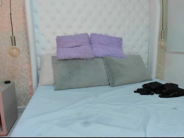 emmasky live cam on BongaCams
