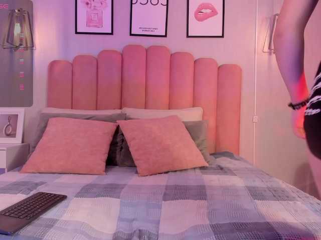 emmasky live cam on BongaCams
