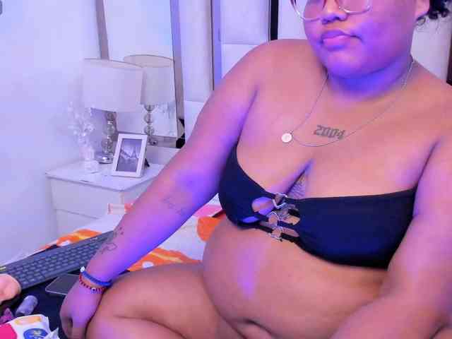 AlyssaGregory webcam