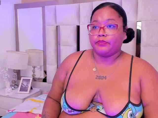 AlyssaGregory webcam