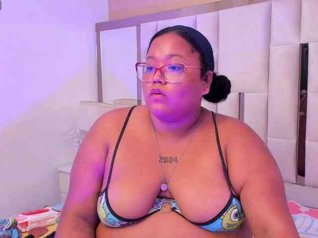 AlyssaGregory webcam