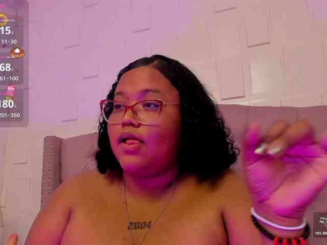 AlyssaGregory webcam