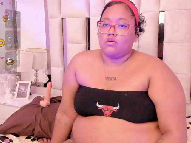 AlyssaGregory webcam