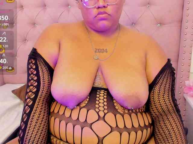 AlyssaGregory webcam