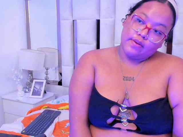 AlyssaGregory webcam