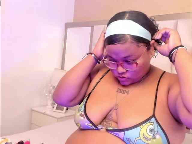 AlyssaGregory webcam