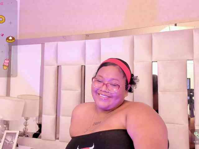 AlyssaGregory webcam