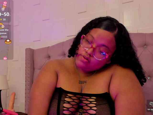 AlyssaGregory webcam