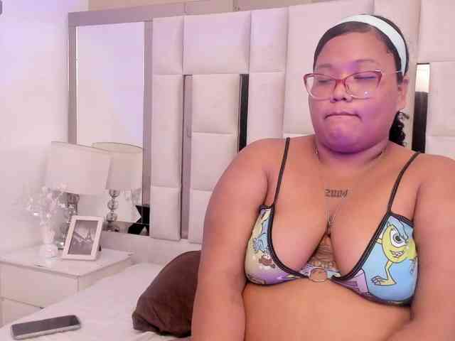 AlyssaGregory webcam