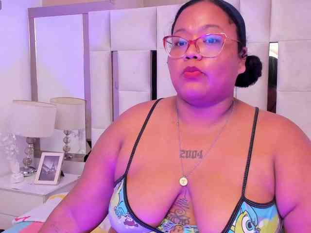 AlyssaGregory webcam