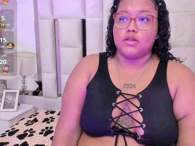 AlyssaGregory webcam