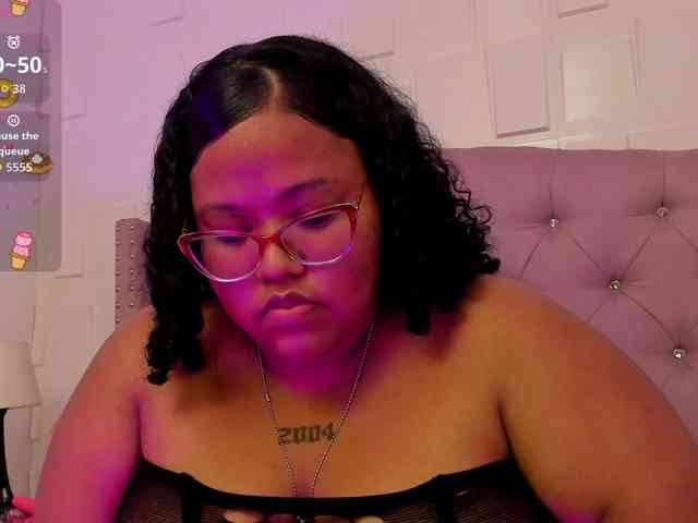 AlyssaGregory webcam