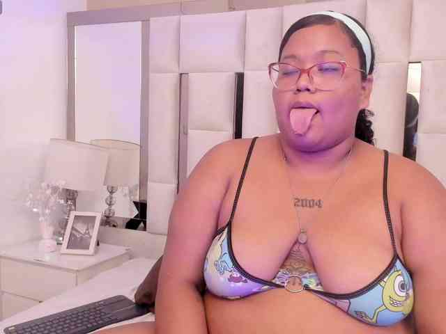 AlyssaGregory webcam