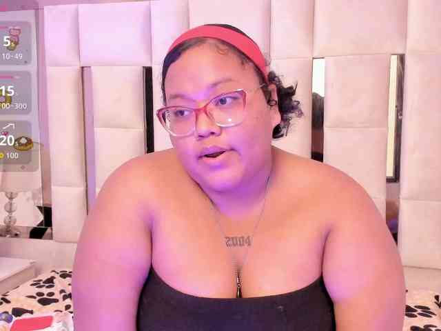 AlyssaGregory webcam