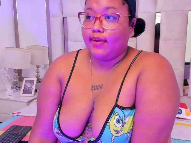 AlyssaGregory webcam