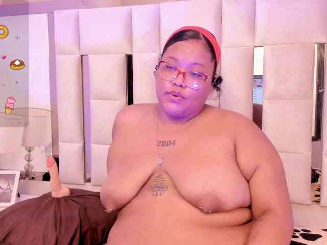 AlyssaGregory webcam