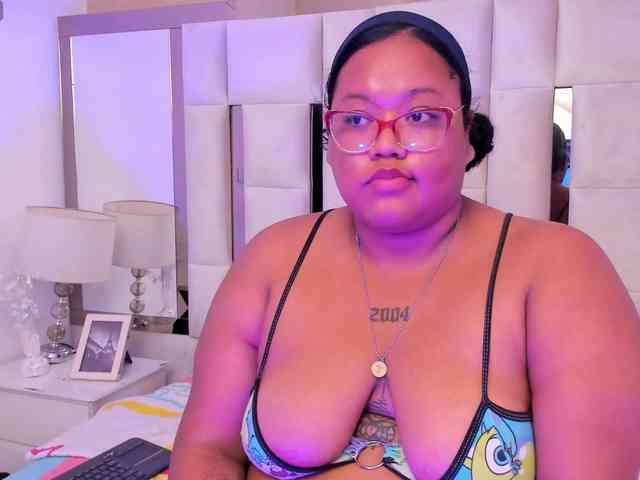 AlyssaGregory webcam