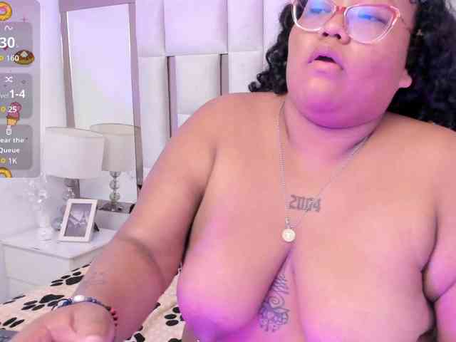 AlyssaGregory webcam
