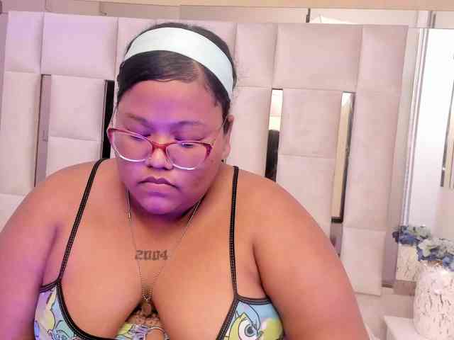 AlyssaGregory webcam