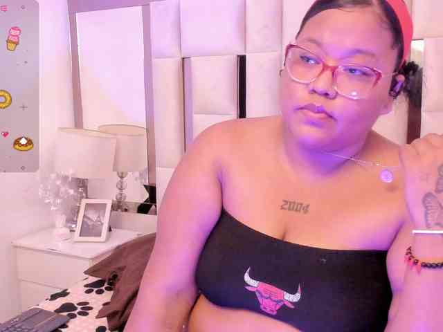 AlyssaGregory webcam