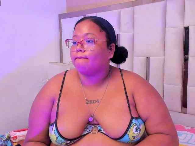 AlyssaGregory webcam