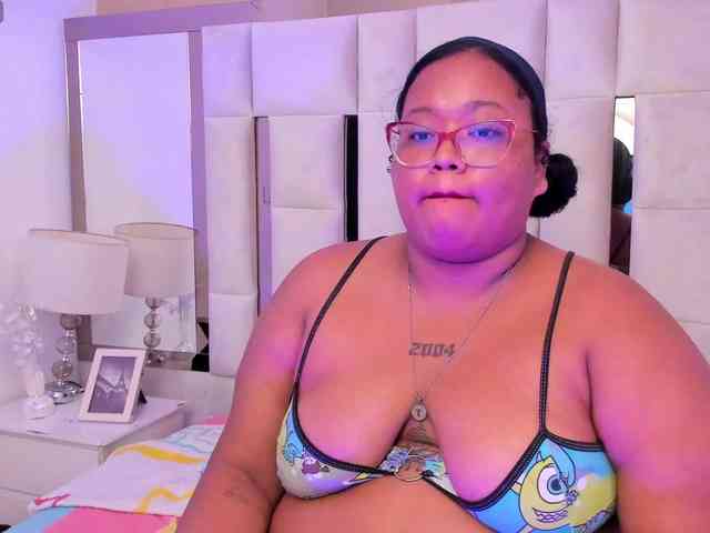 AlyssaGregory webcam