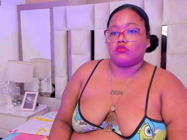 AlyssaGregory webcam