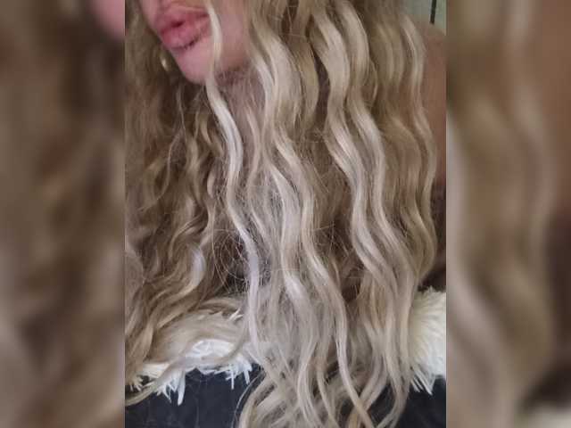 Sofaa, en directo ahora en BongaCams