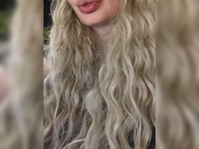 Sofaa live cam