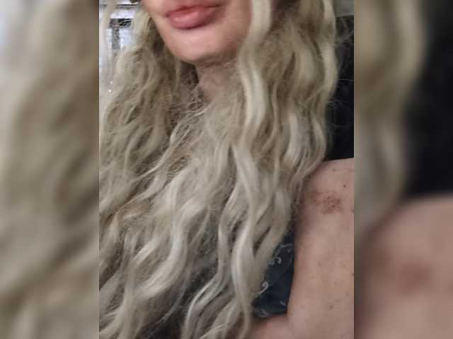 Sofaa live cam
