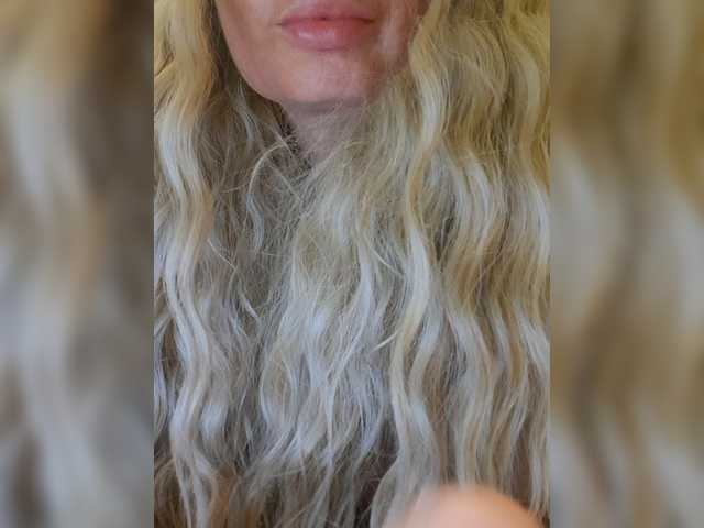 Sofaa live webcam show