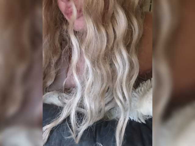 Sofaa, en directo ahora en BongaCams